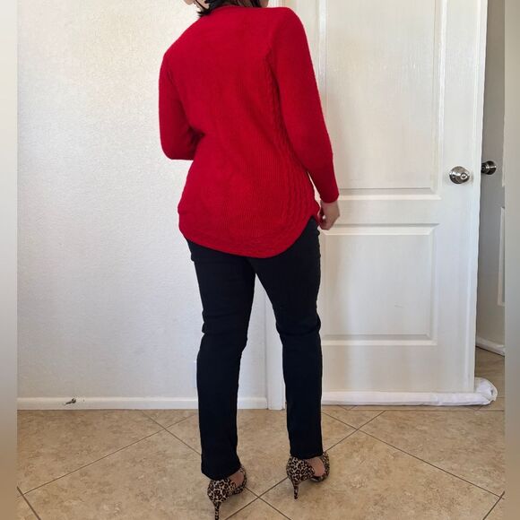 Cashmere & Wool Blend, Cable Knit Sweater - Picture 7 of 16